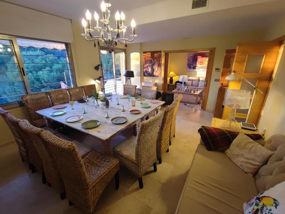Deluxe Double Room,1377397310:JPEG